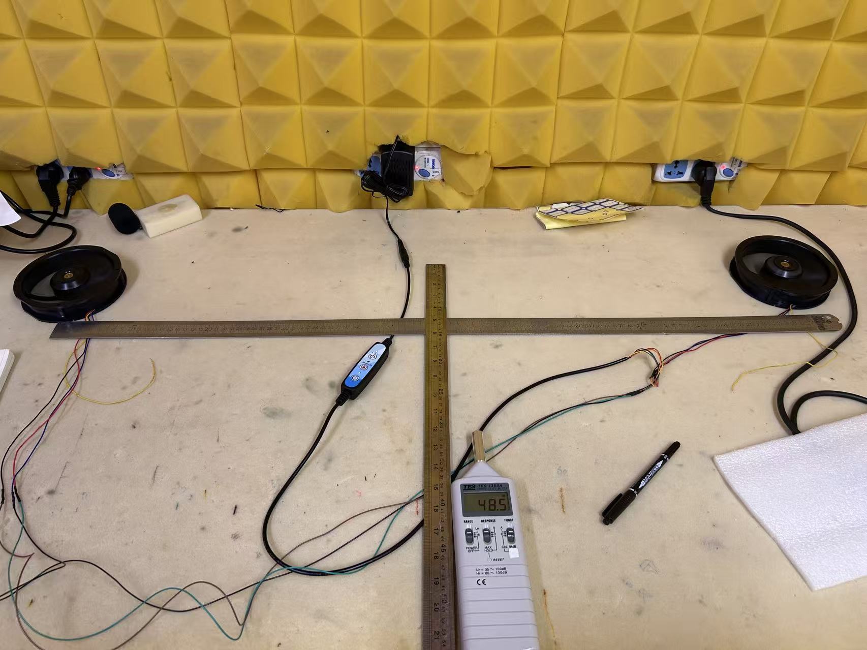Noise test of reversible fan.jpg